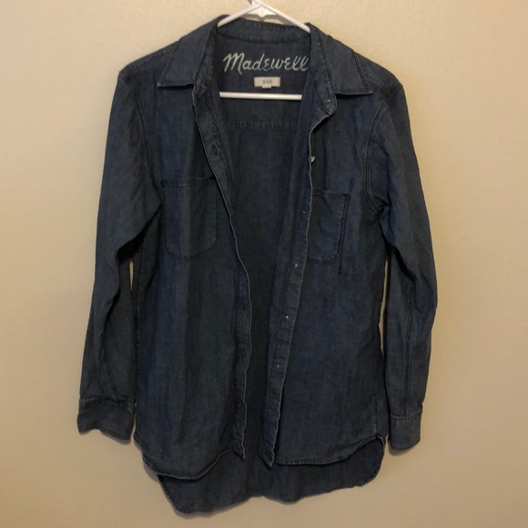 Madewell Tops - Madewell chambray dress shirt size medium